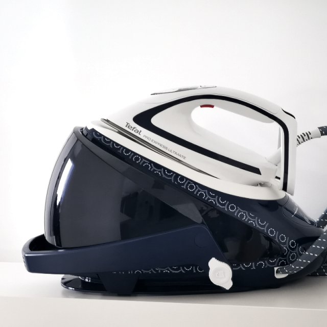 Tefal GV9591E0 Pro Express Ultimate Care BAZAAR -UŻYWANY